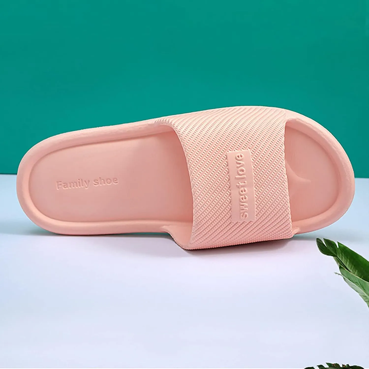 Cloud Slippers for Women Quick Drying Non Slip Slippers Non Slip Pool Slides Women's Soft Flat Soled Sandal