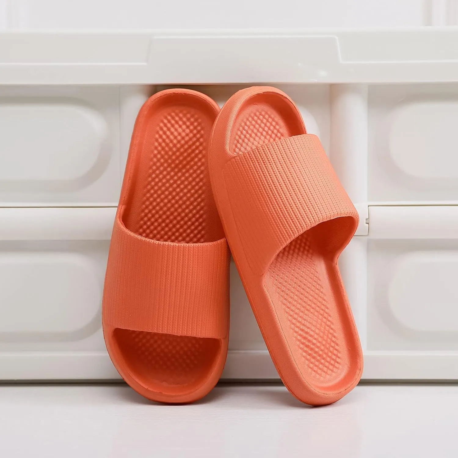 Lightweight Pillow Slippers for Women Travel Slippers for Women Versatile Slides Sandals Womens Slides