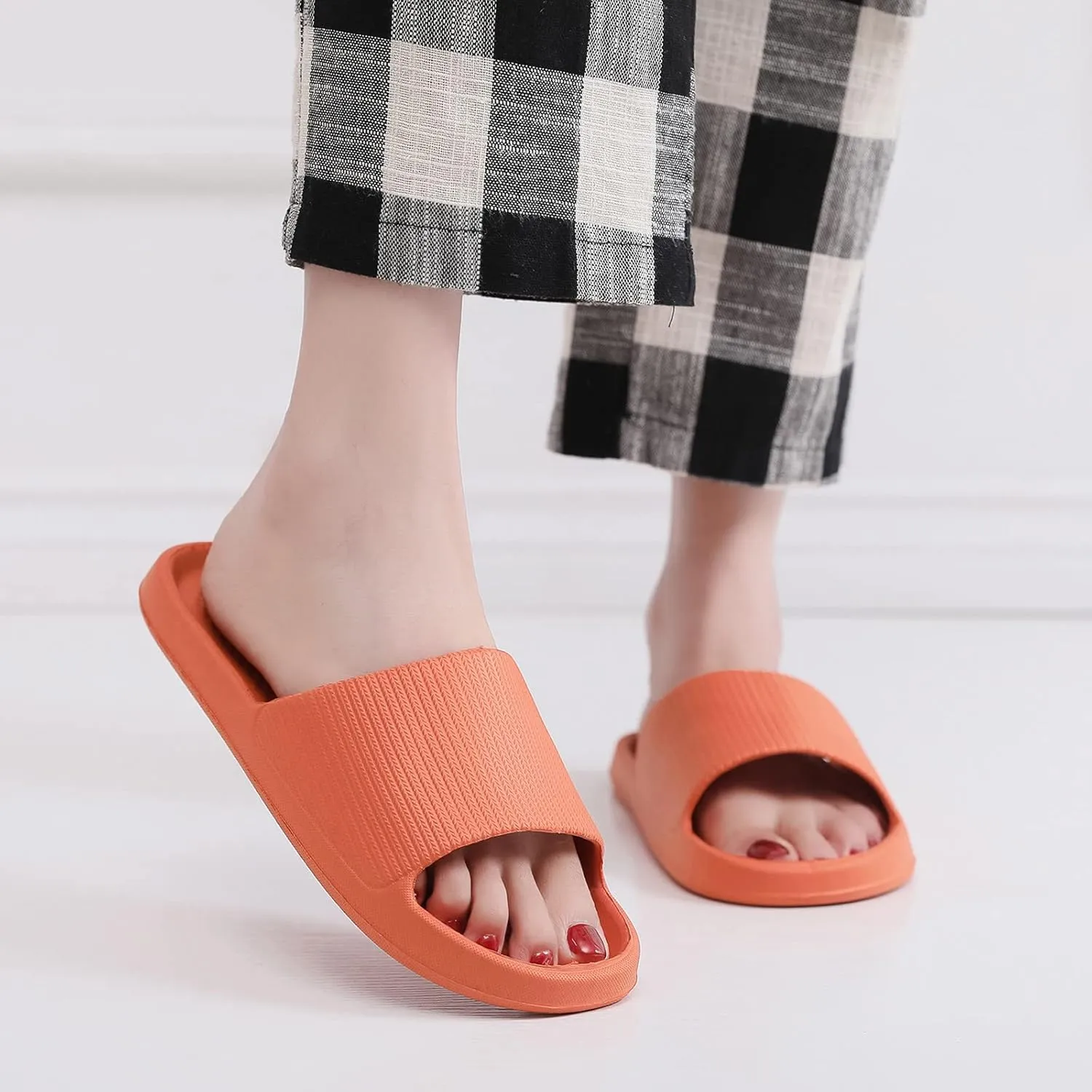 Lightweight Pillow Slippers for Women Travel Slippers for Women Versatile Slides Sandals Womens Slides