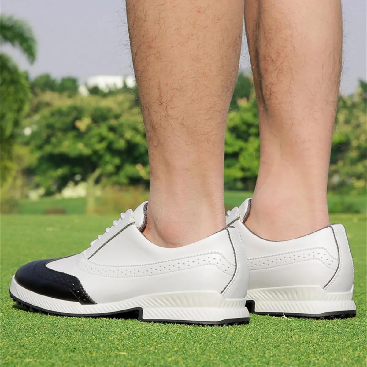 Mens Spikless Golf Shoes Non-Slip Athletic Fitness Training Sneakers Lightweight Outdoor Golfing Sports Shoes for Men