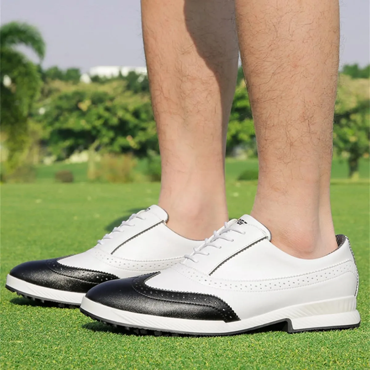 Mens Spikless Golf Shoes Non-Slip Athletic Fitness Training Sneakers Lightweight Outdoor Golfing Sports Shoes for Men