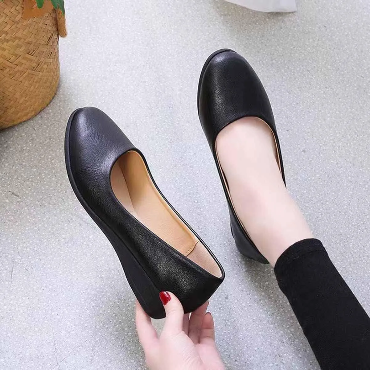 MSYINGL Women's Wedge Pumps,Leather Low Heeled Round Toe Wedge, Slip on Dress Pumps Shoes,Work Casual Walking Shoes