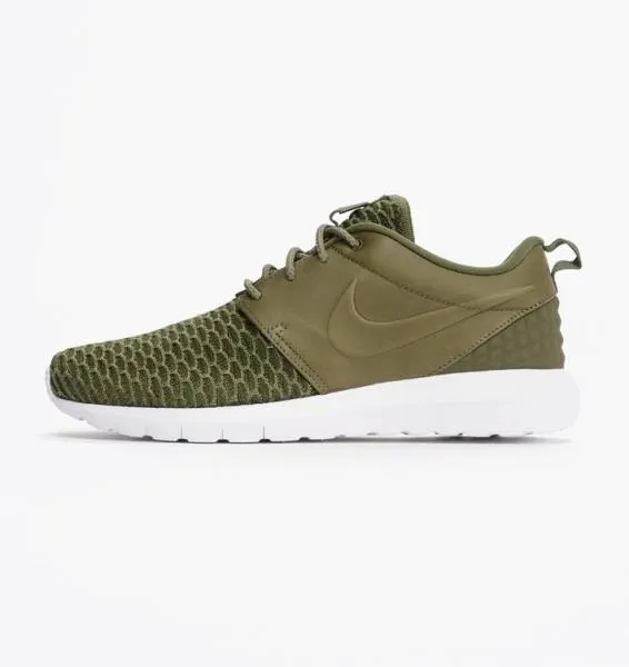 Nike Roshe Flyknit