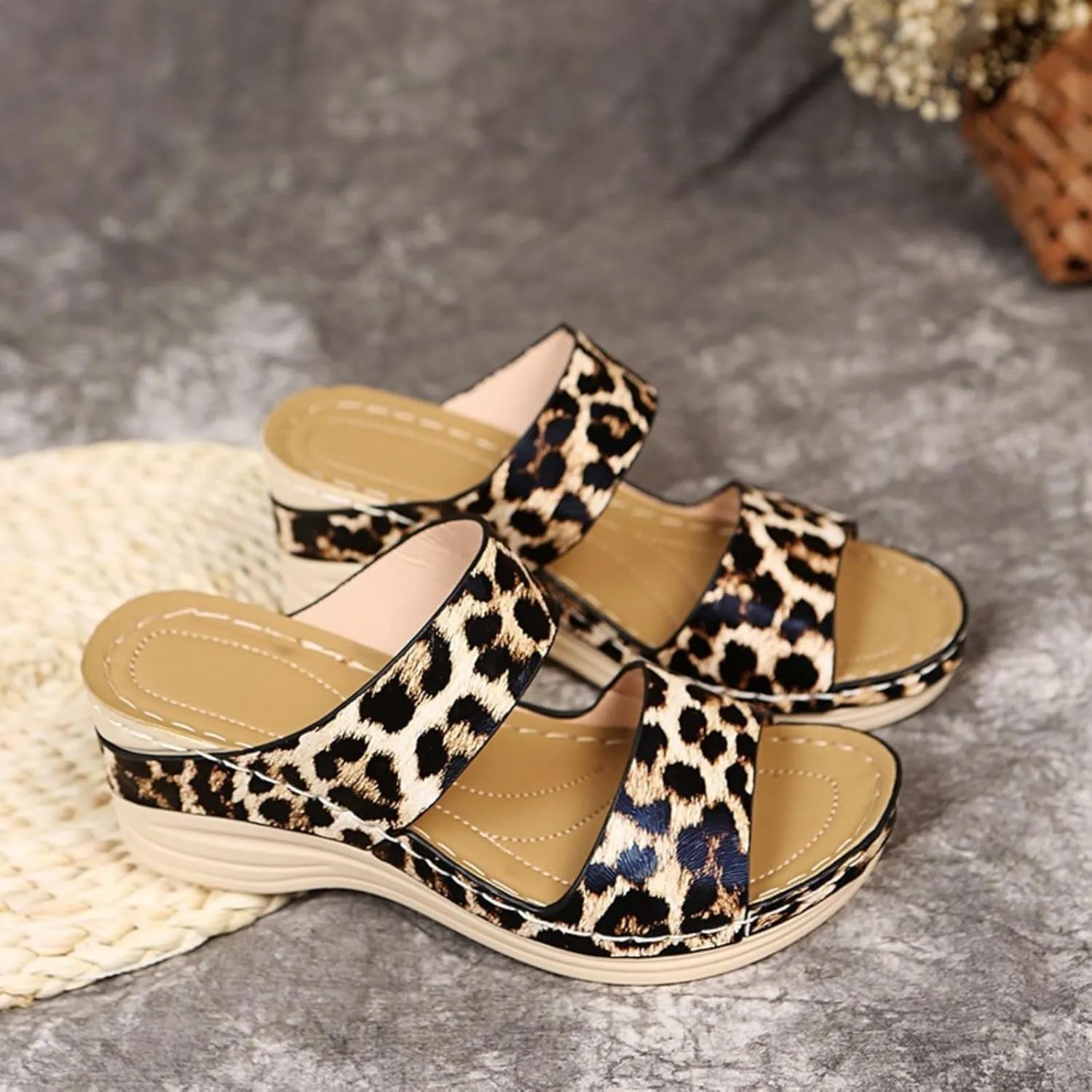 Orthopedic Sandals for Women Wide Width Arch Support Walking Slippers Leopard Anti-Slip Comfortable Wedge Sandals Open Toe Slingback Supportive Orthotic Breathable Lightweight Beach Slipper