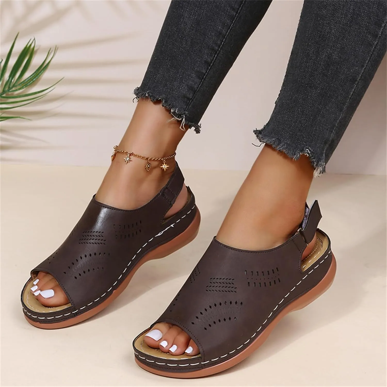 Orthopedic Sandals for Women, Women Summer Comfortable Arch Support Wedge 2025 Summer Open Toe Dressy Platform Sandal Shoes Low Platform Ankle Strap Walking Flip Flops