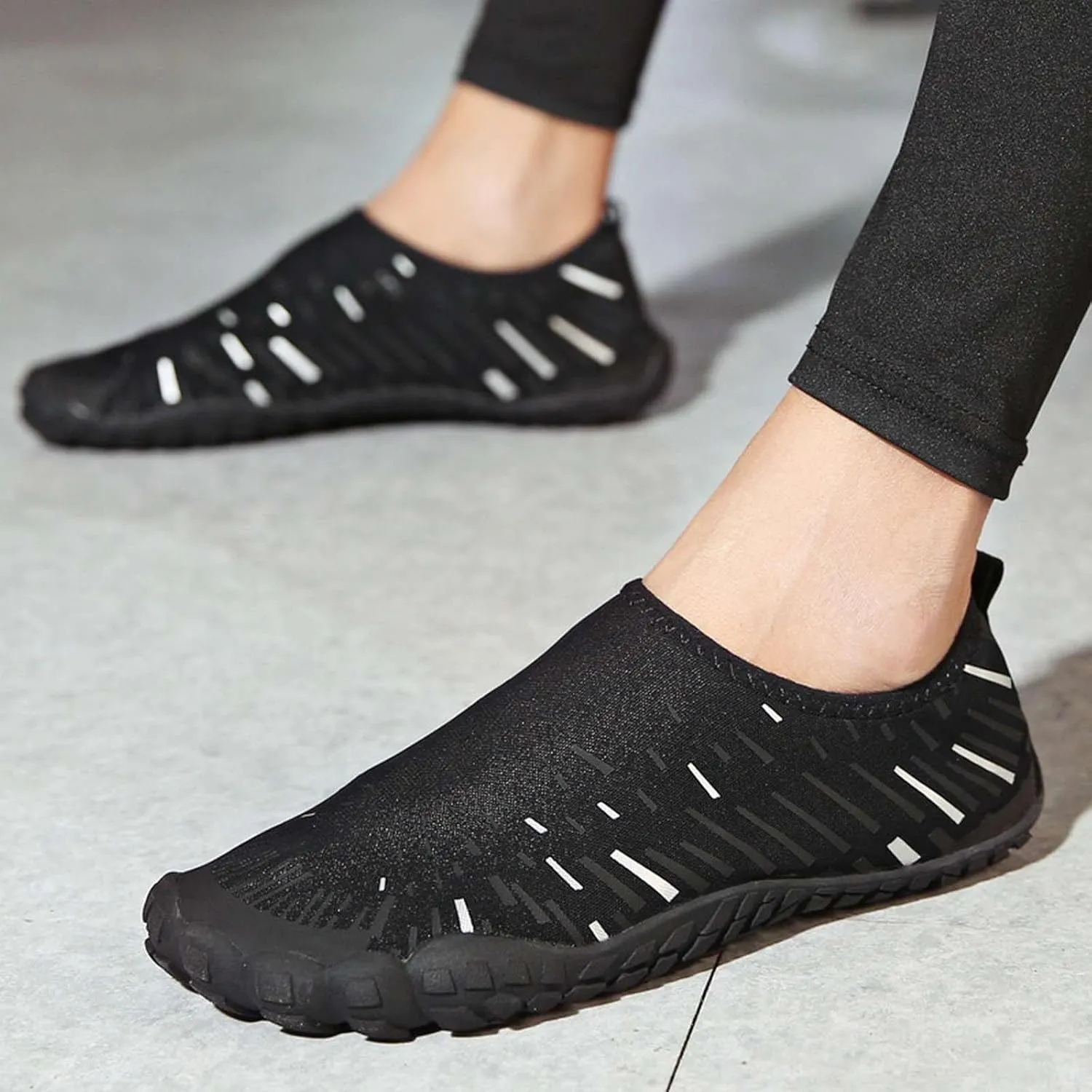 Water Shoes Barefoot Mens Womens Quick Dry Aqua Swim Beach Pool Surf Hiking Kayaking Diving Yoga Outdoor Sports Breathable Design