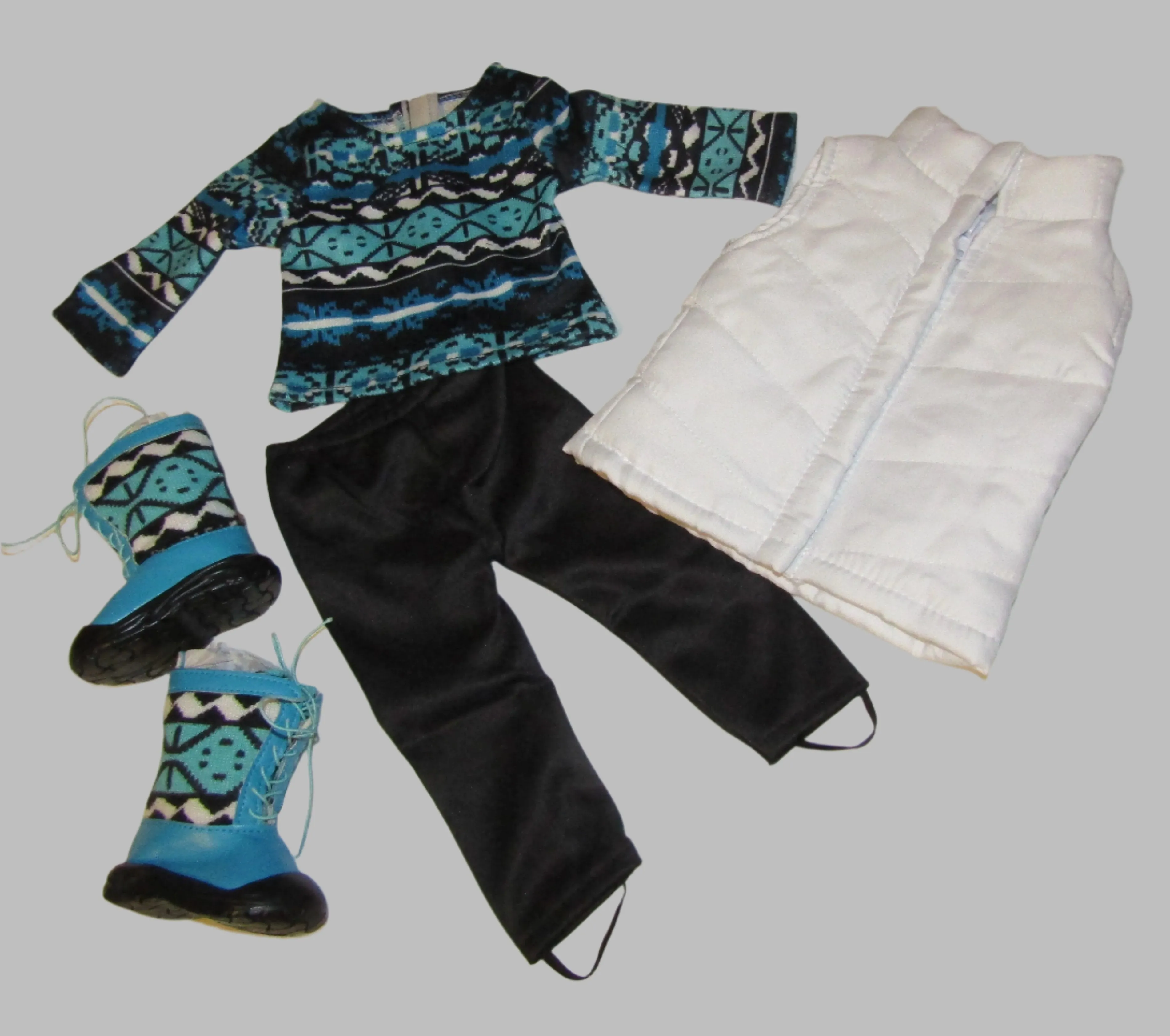 Winter Boho 5 Pc Outfit 18 inch Doll: Blue Ikat