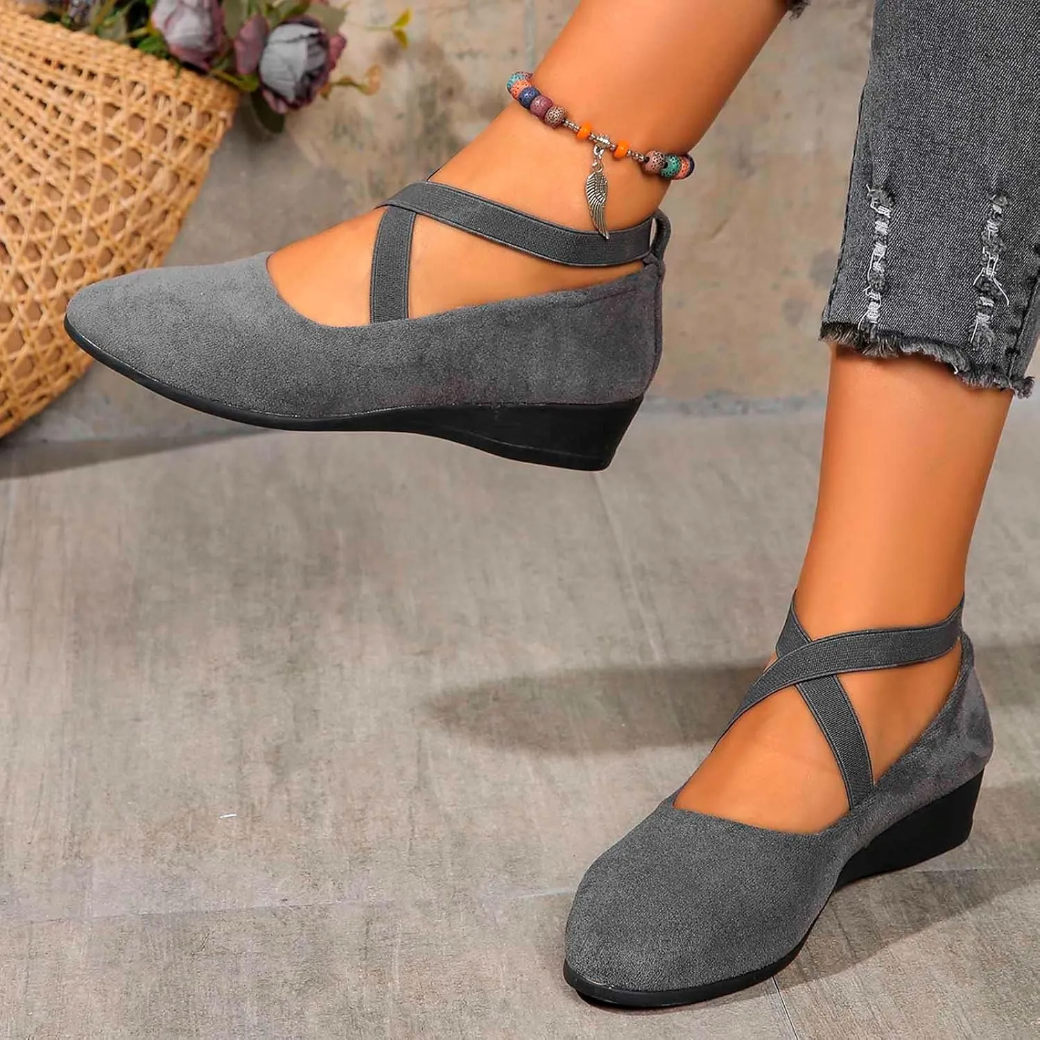 Women's Comfortable Fashion Elastic Criss-Cross Ankle Flats Shoes Close Toe Slingback Slip On Ballet Shoes Dressy Casual Soft Soles Slides Footwear Lightweight Breathable Walking Shoe