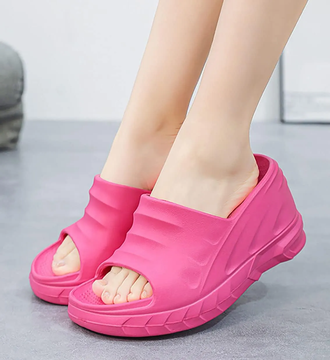 Women's Platform Slope Heel Slippers Slope Heel Orthopedic Sandals Platform Wedge Slippers Cloud Slippers Garden Clogs Hugger Sandals